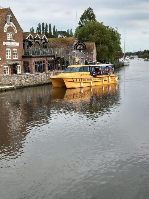 Dolphin Boat approaches Wareham Quay Dolphin Boat approaches Wareham Quay